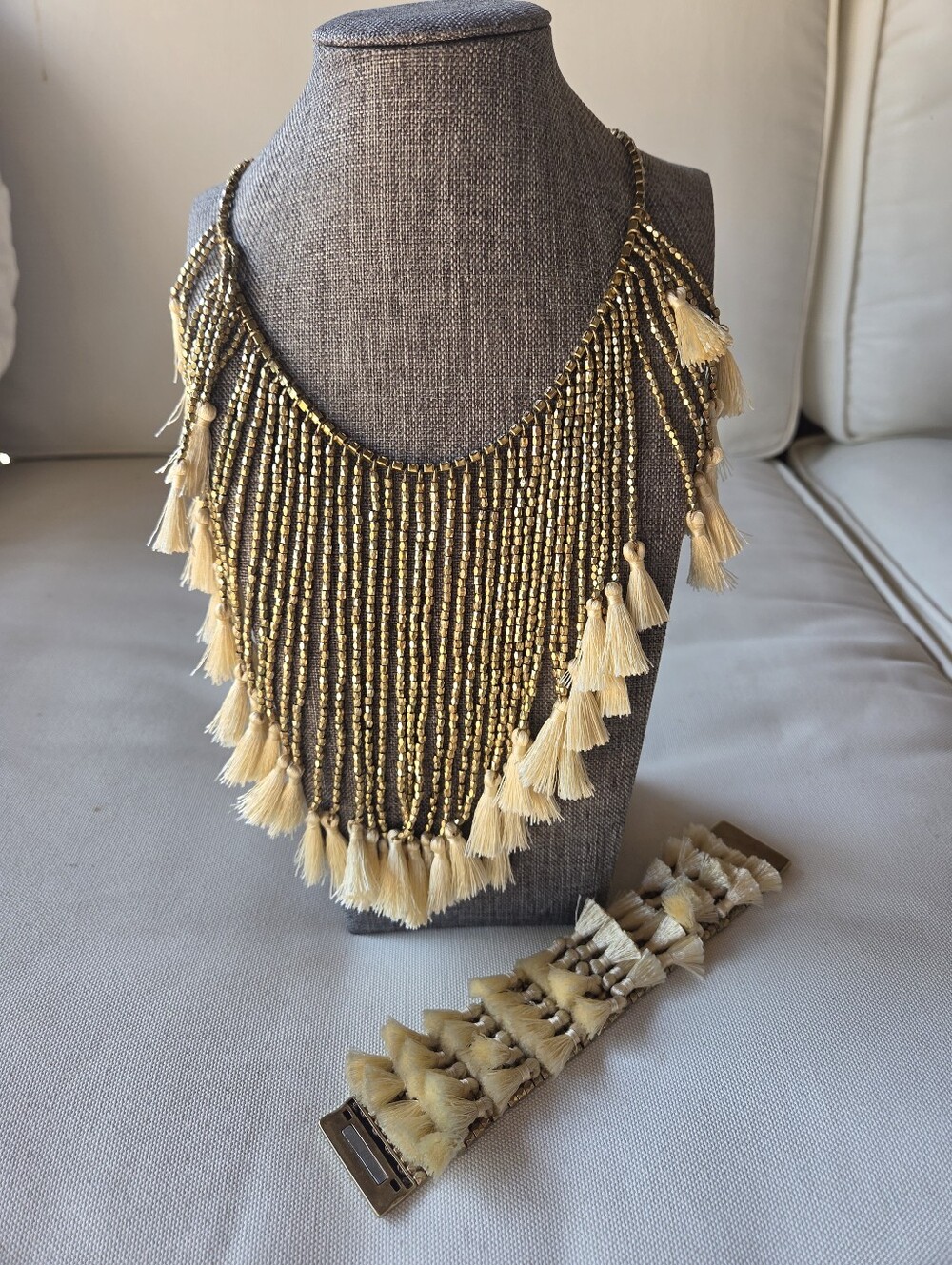 Banana Republic Beaded Tassel Fringe Necklace in Cream - Women Jewelry